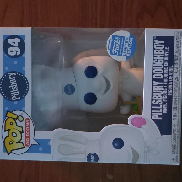 Funko Pillsbury Doughboy Vinyl Figure - White and Blue - Picture 1 of 6